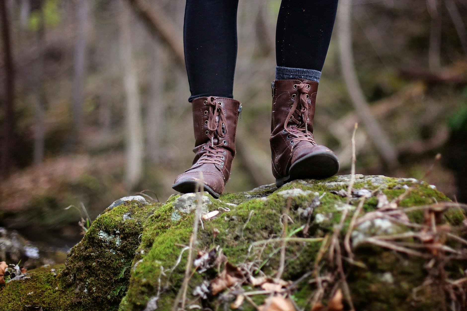 Best Lightweight Hiking Boots Reviewed for Day and Multi-Day Hikes